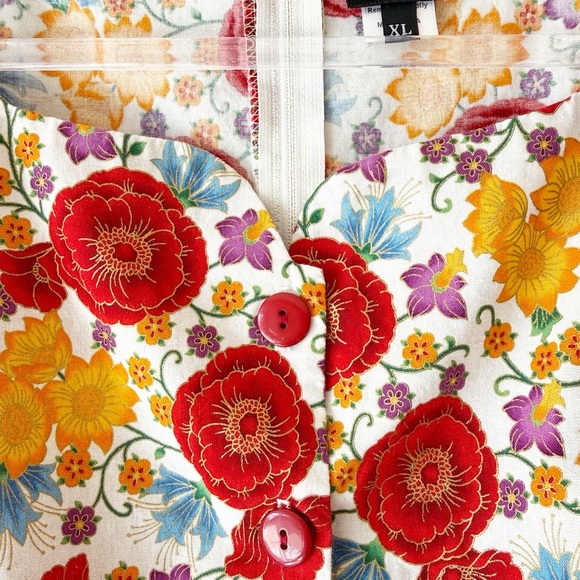 Retrolicious Retro Floral Fit and Flare Dress - Picture 3 of 10